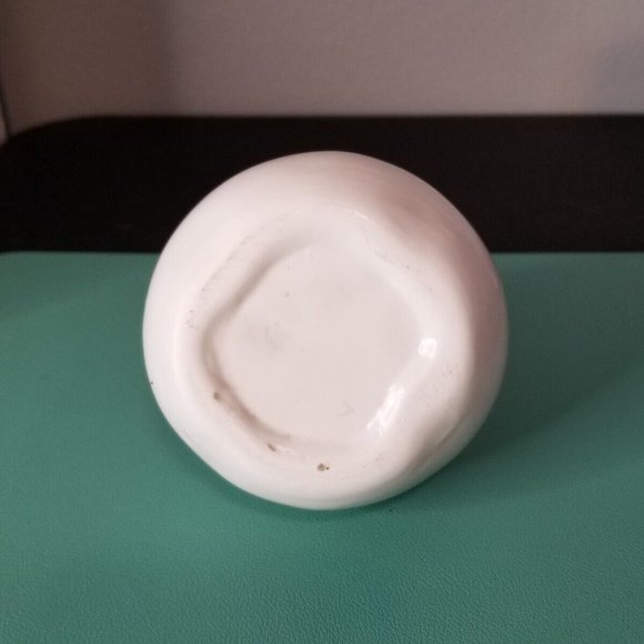 Small Modern Irregular Abstract Single Flower Desk Vase "You" Ceramic Pottery - Picture 4 of 8